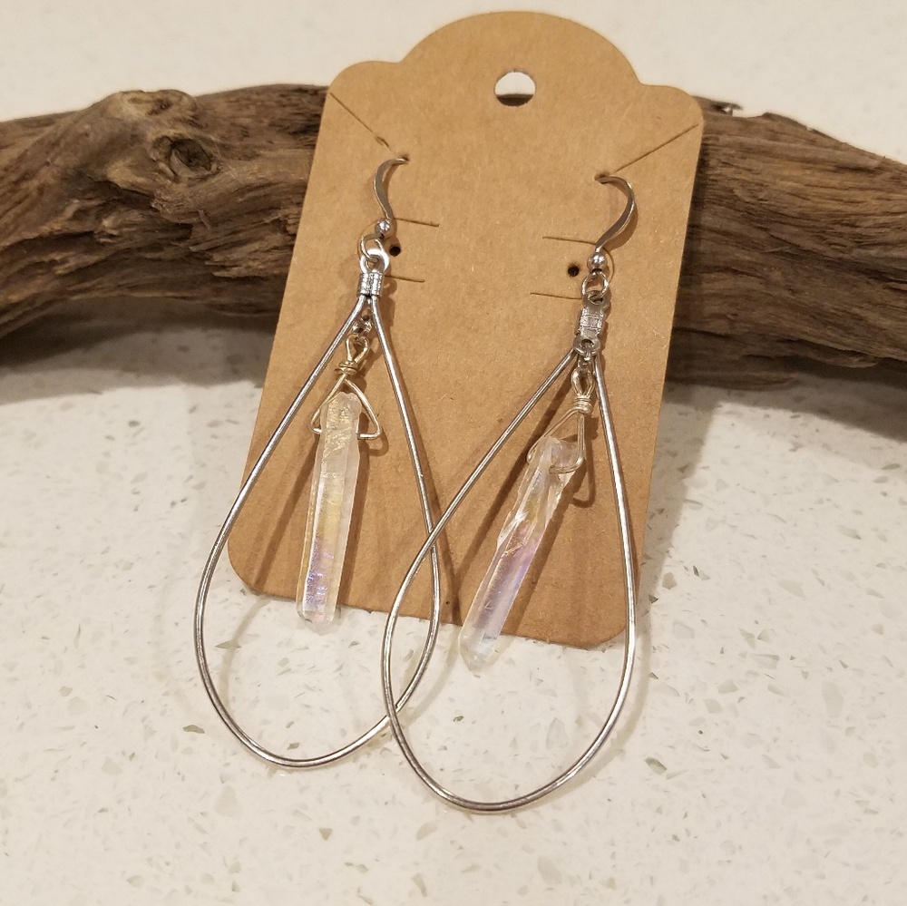 87RWD || Crystal drop earrings